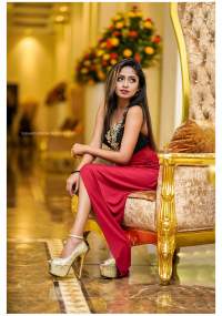 Shakila Hapuarachchie Photo Shoot