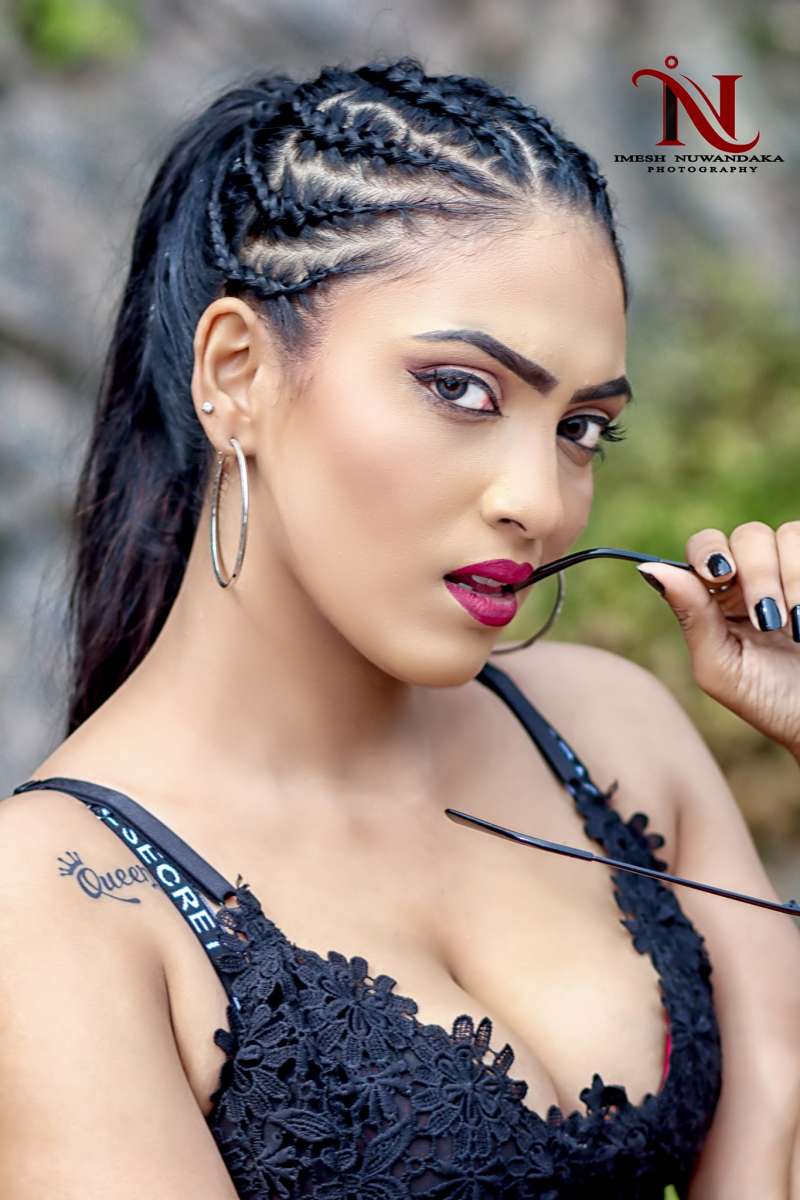 Gayathri Kanchanamala In Red And Black