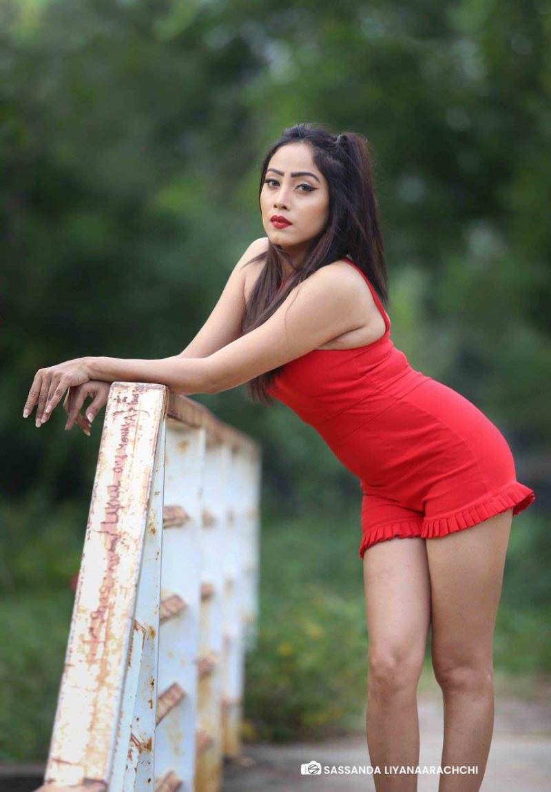 Piumi Srinayaka Flaunts Her Legs