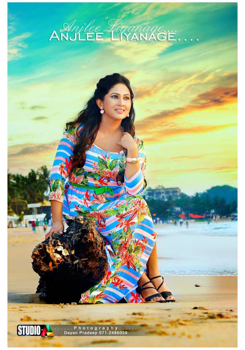 Anjalee Liyanage Beach Shoot