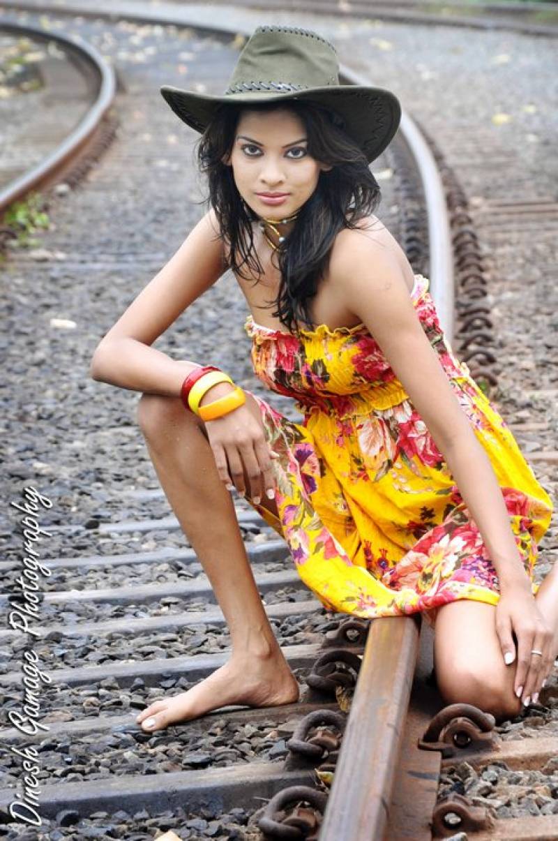 Charitha Waidyasiri Hot Shoot