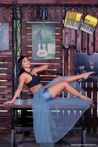 Shashika Jones Hot Dance Poses