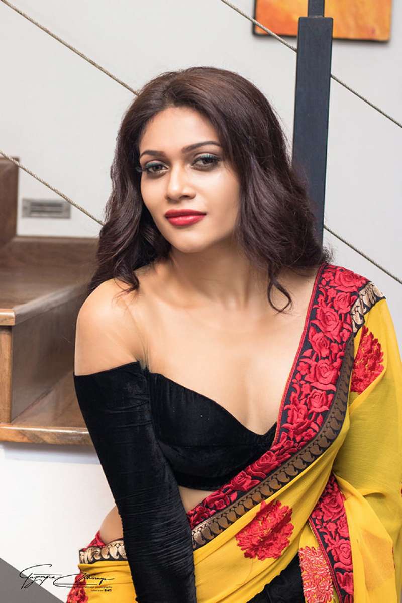 Chulakshi Ranathunga Saree Photos