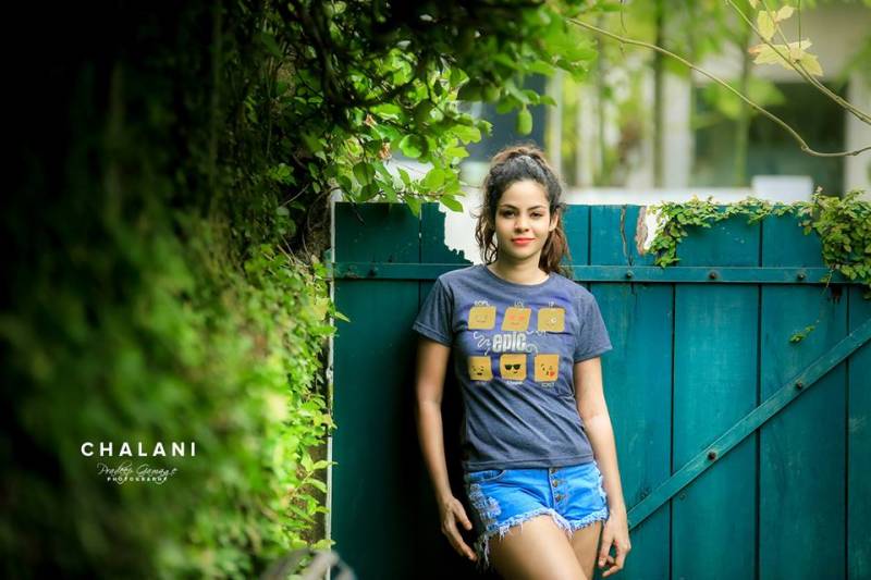 Chalani Jayathissa Photo Shoot