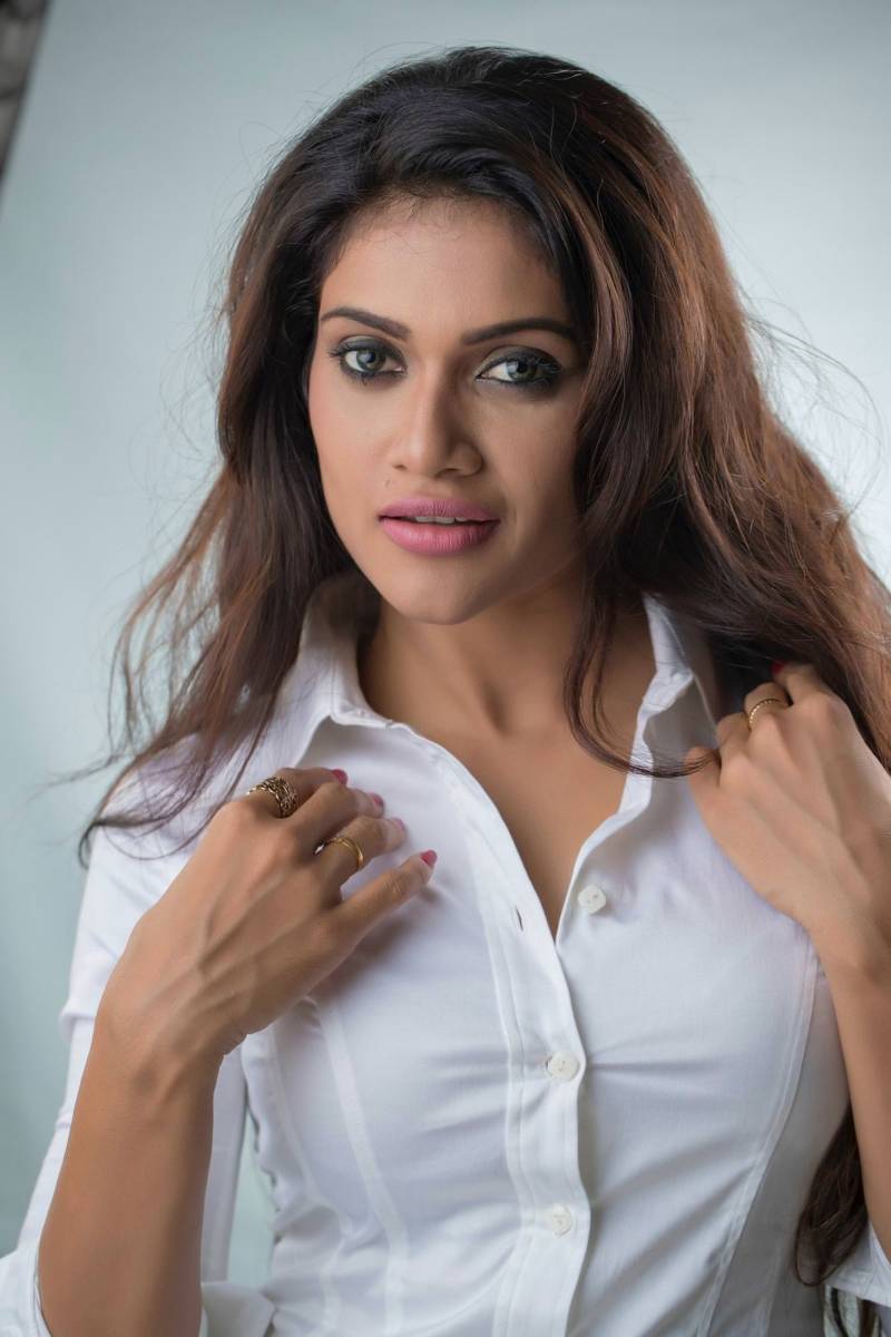 Chulakshi Ranathunga Hot Clicks