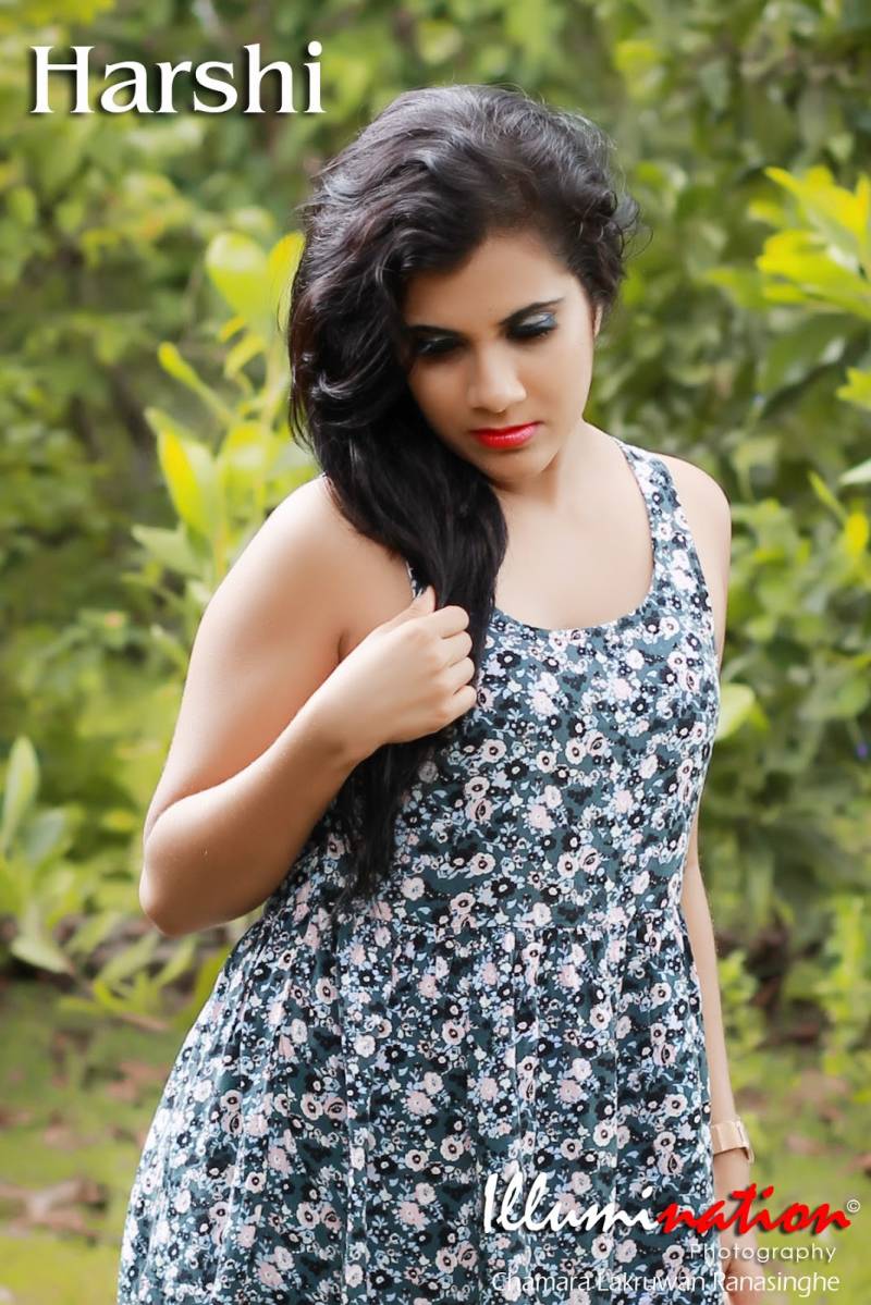 Harshi Ruwanthi Hot Stills