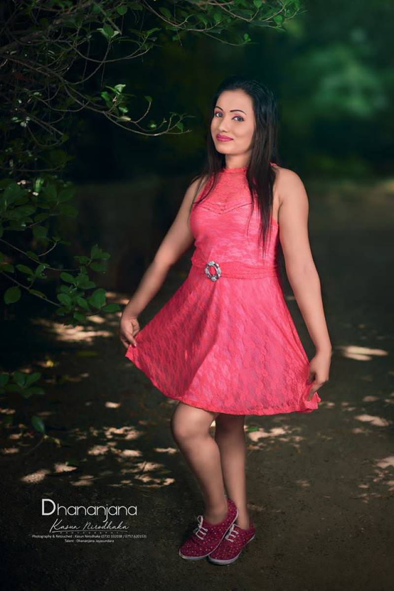 Dhananjana Jayasundara In Pink Dress