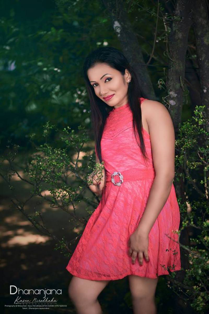 Dhananjana Jayasundara In Pink Dress