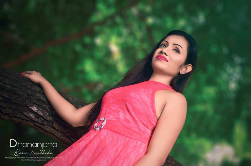 Dhananjana Jayasundara In Pink Dress