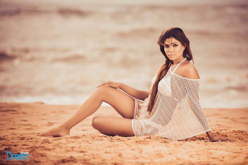 Dilini Aththanayake Hot Bikini