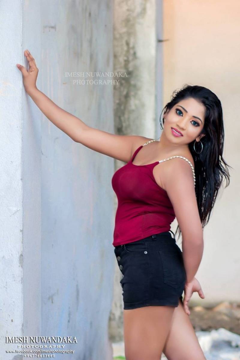 Hiruni Liyanage Hot Photo Shoot