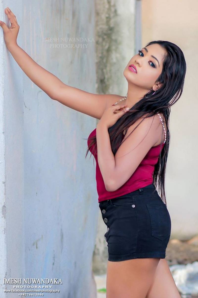 Hiruni Liyanage Hot Photo Shoot