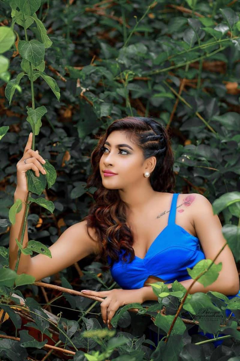 Rashi Fernando In Blue Dress