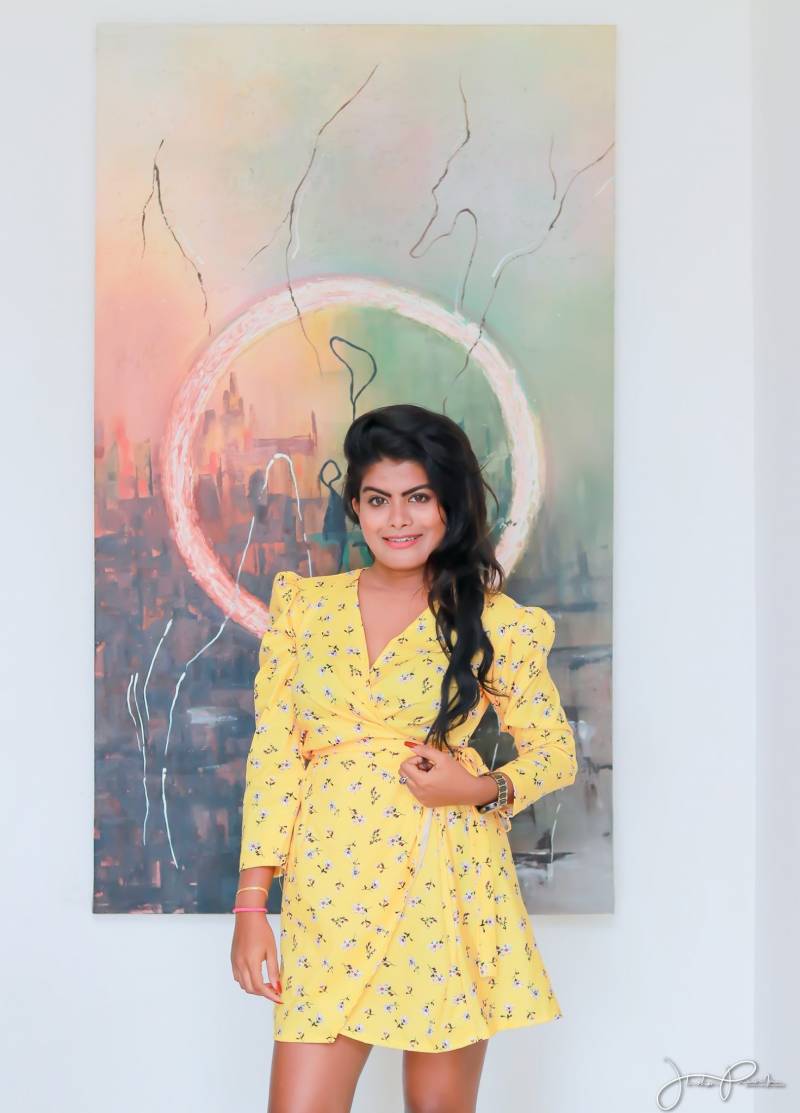 Ishi Perera In Yellow Dress