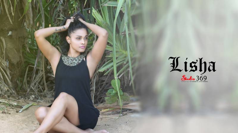 Lisha Umayangee In Black Dress