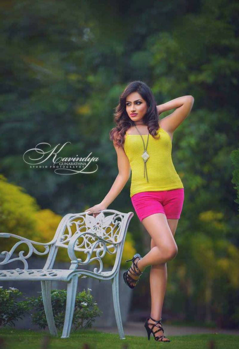 Kavindya Mathota Arachchi Clicks