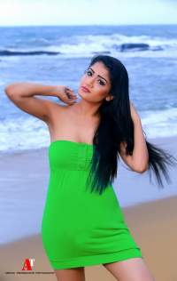 Minelle Perera Beach Side Pics