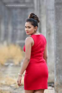 Samalka Madushani Red Tight