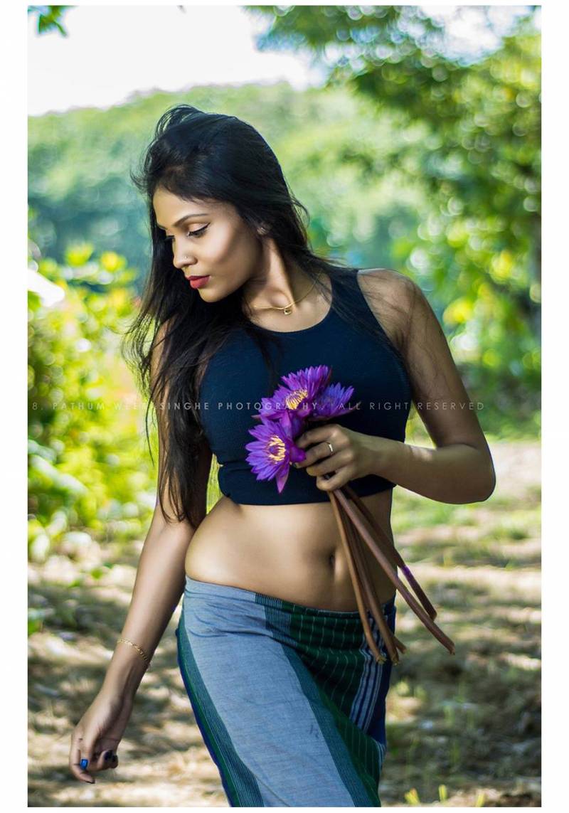 Nadhu Weerasiri Outdoor Photoshoot