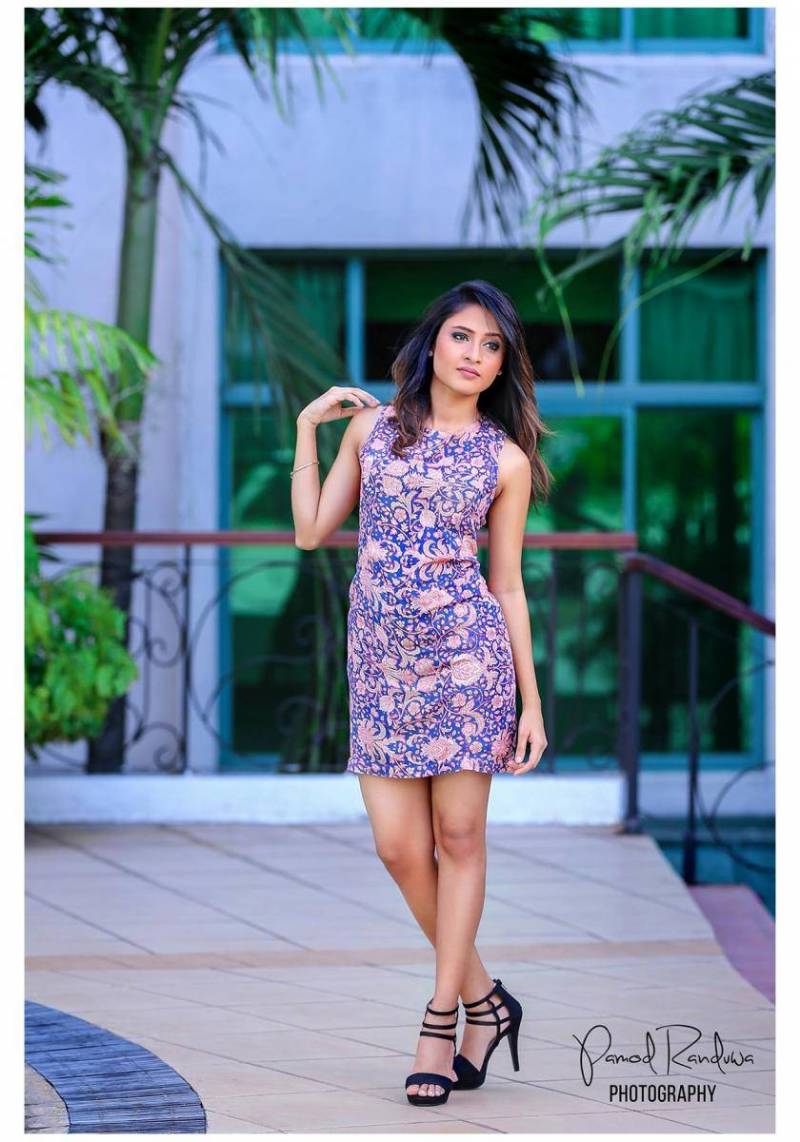 Sachini Ruwanthika Outdoor Clicks