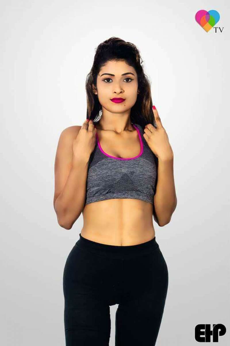 Adisha Shehani Hot In Black Workout Pants