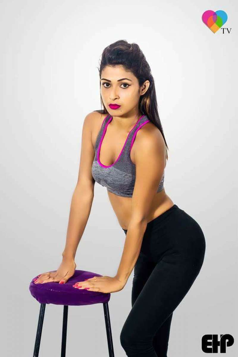 Adisha Shehani Hot In Black Workout Pants