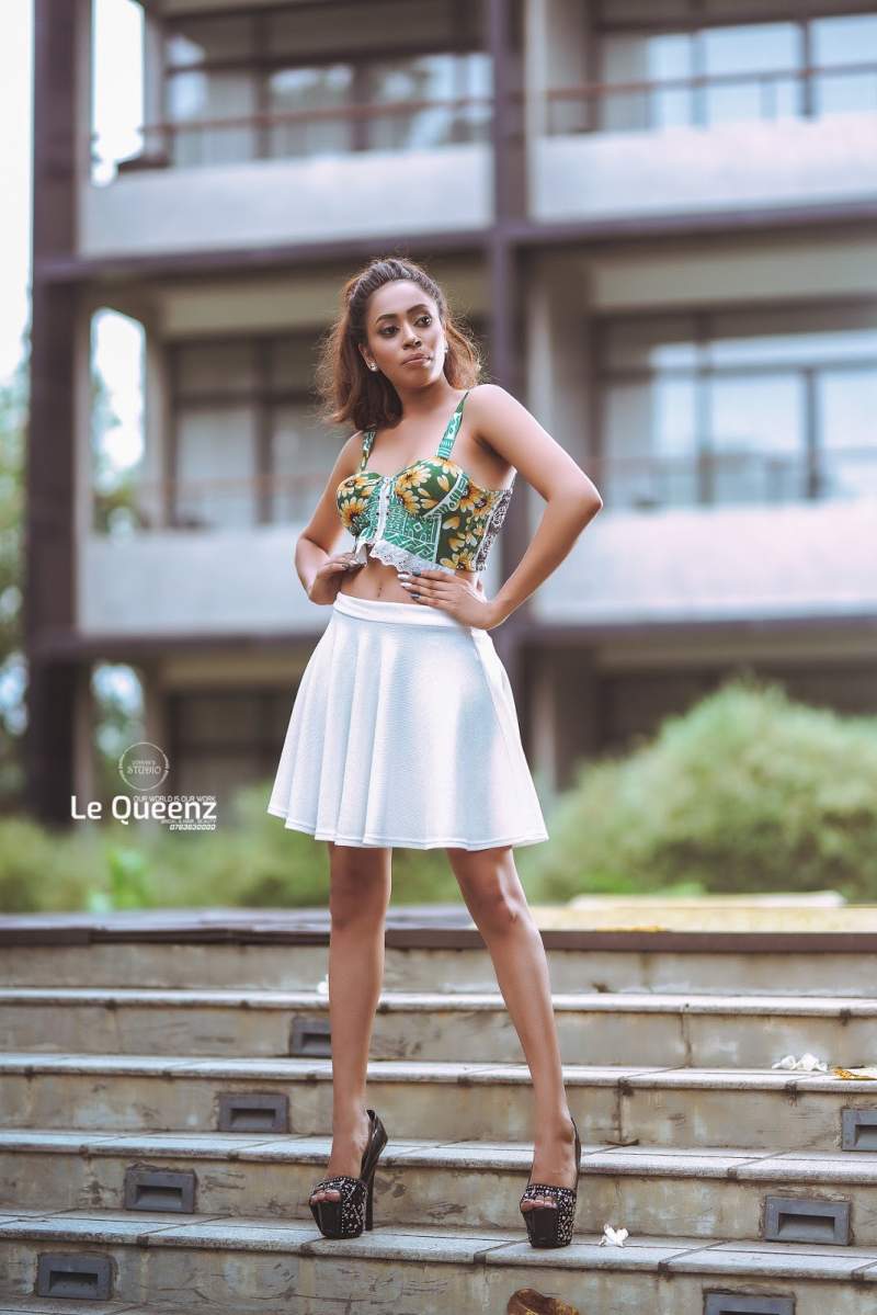 Jesica Alwis White Mini Skirt