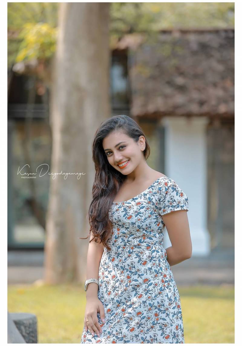 Shanudrie Priyasad Clicks