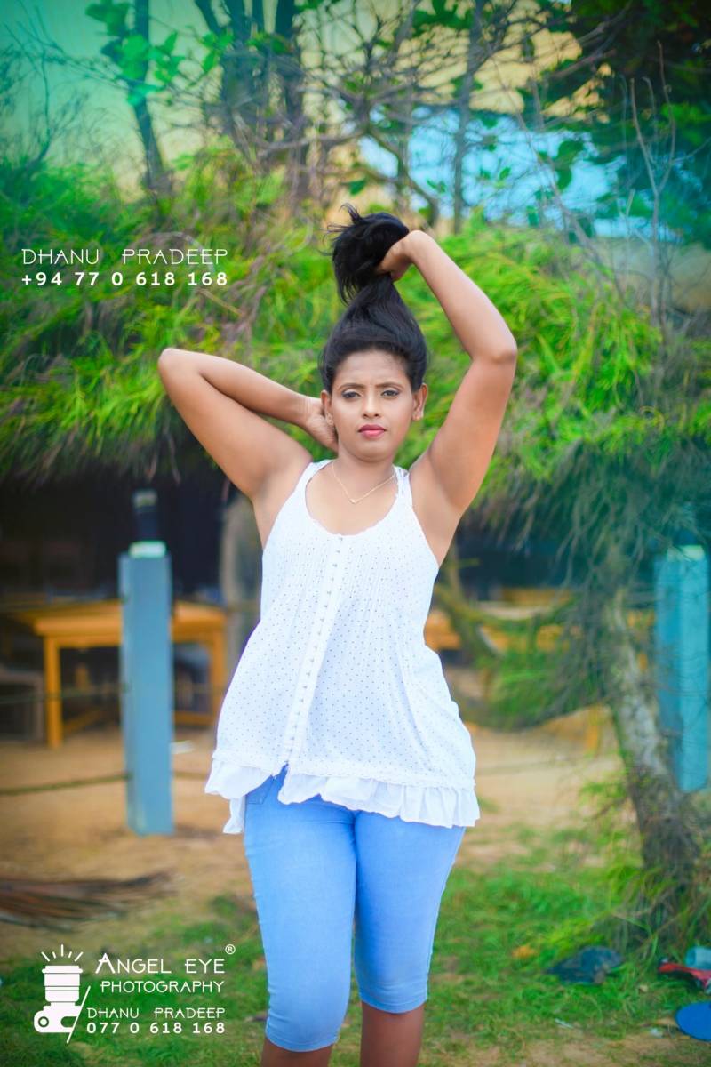 Uma Nadee Hot Clicks