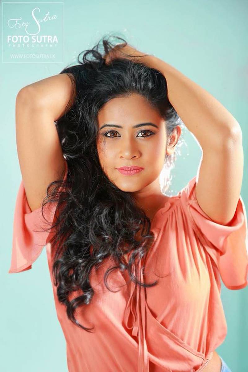 Shami Ekanayake Hot Clicks