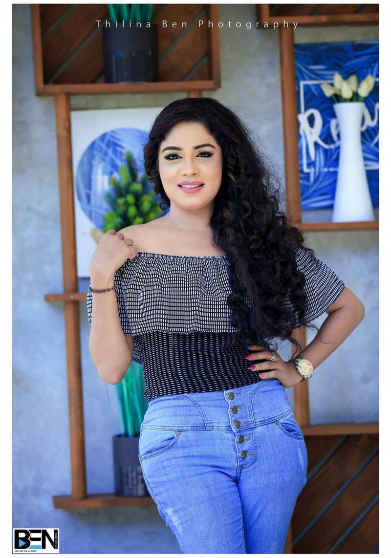 Sinethi Akila In Tight Jeans