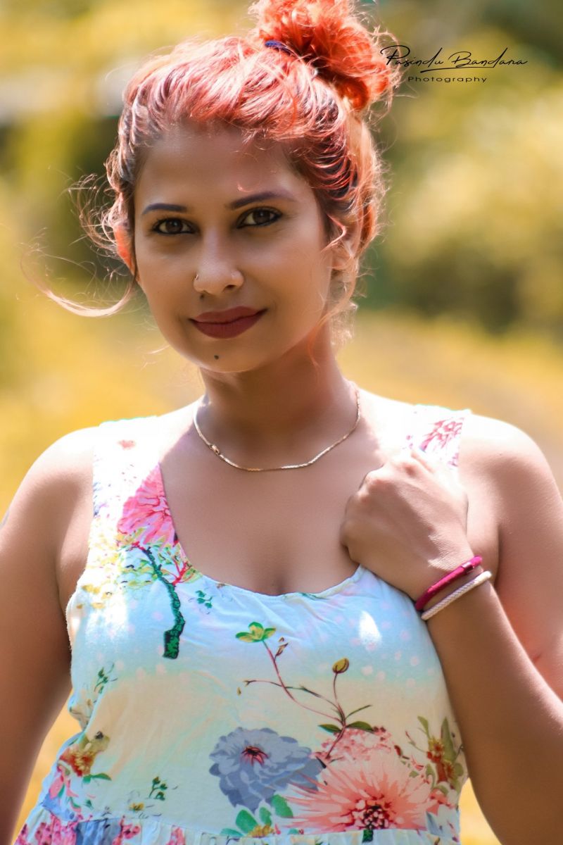 Hansi Nishshanka Hot Clicks