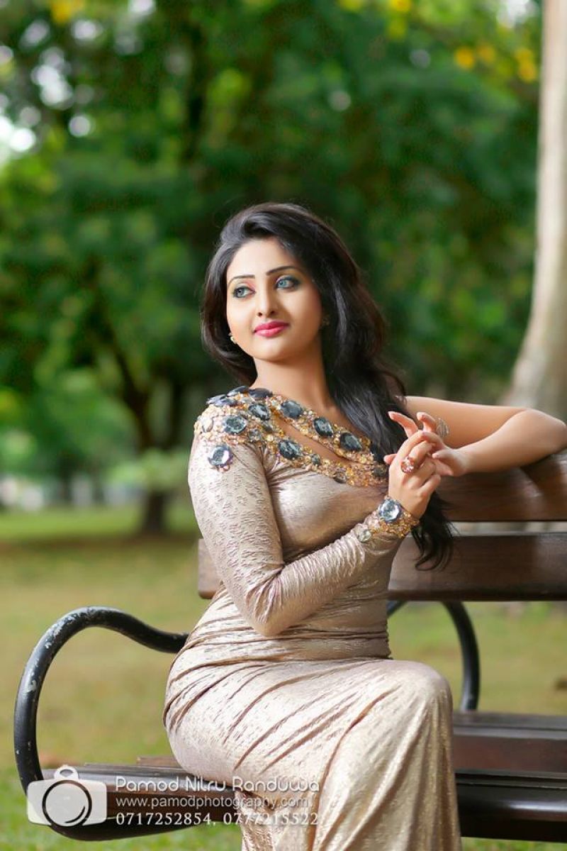 Vinu Udani Siriwardana Photos