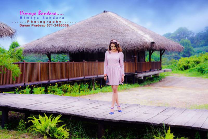 Himaya Bandara Outdoor Photo Shoot