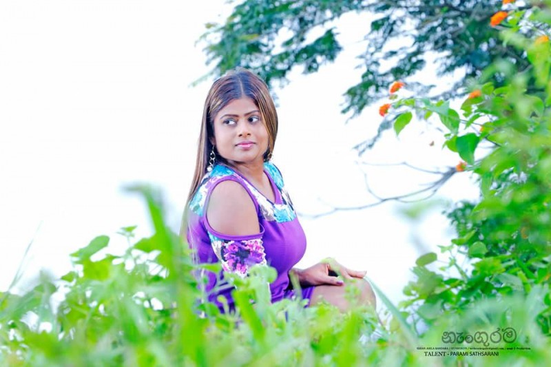 Parami Sathsrani Vdhanalagea Clicks