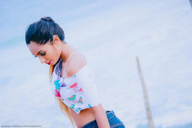 Irusha Hiruni Hot Pant Click