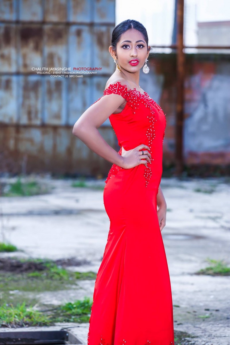 Tarushi Contrath Red Dress Shoot