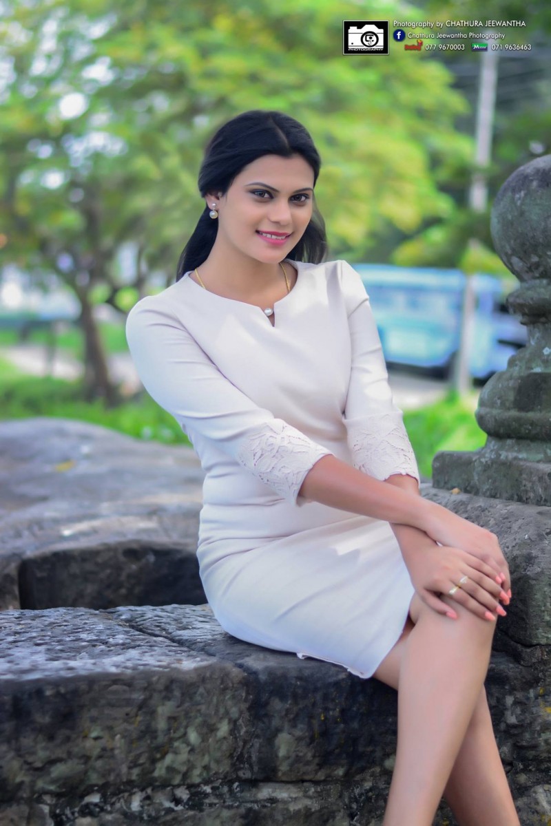 Wageesha Ishanthi White Clicks