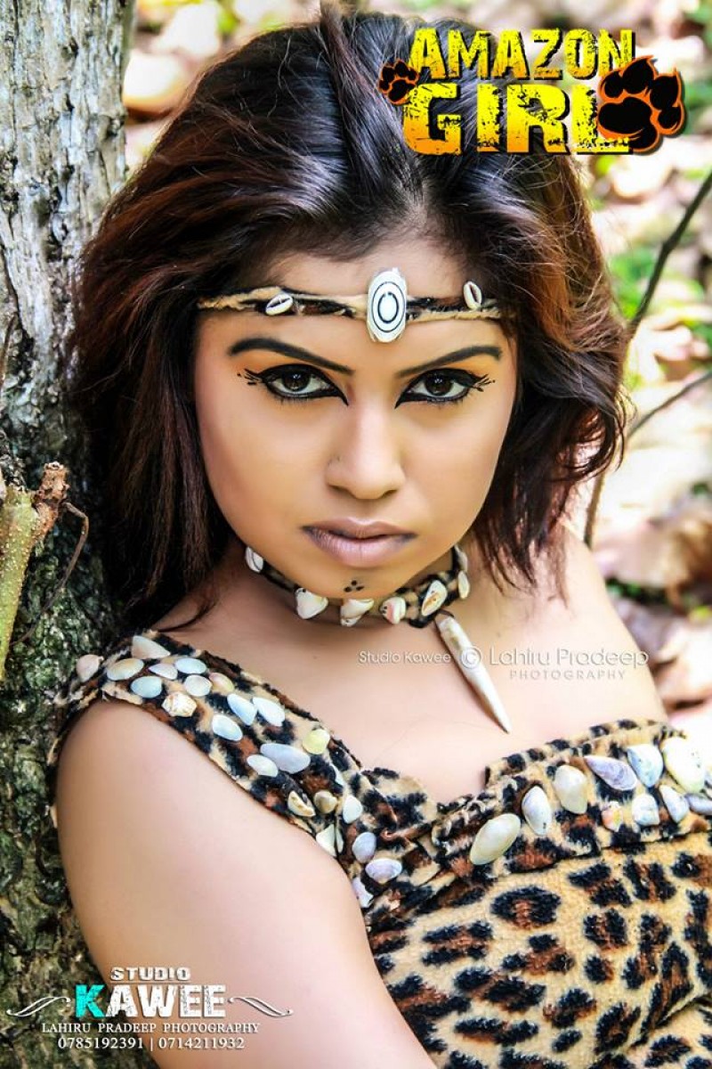 Tharu Arabewaththa Hot Clicks