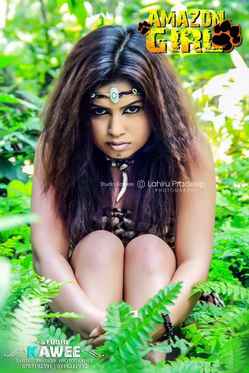 Tharu Arabewaththa Hot Clicks