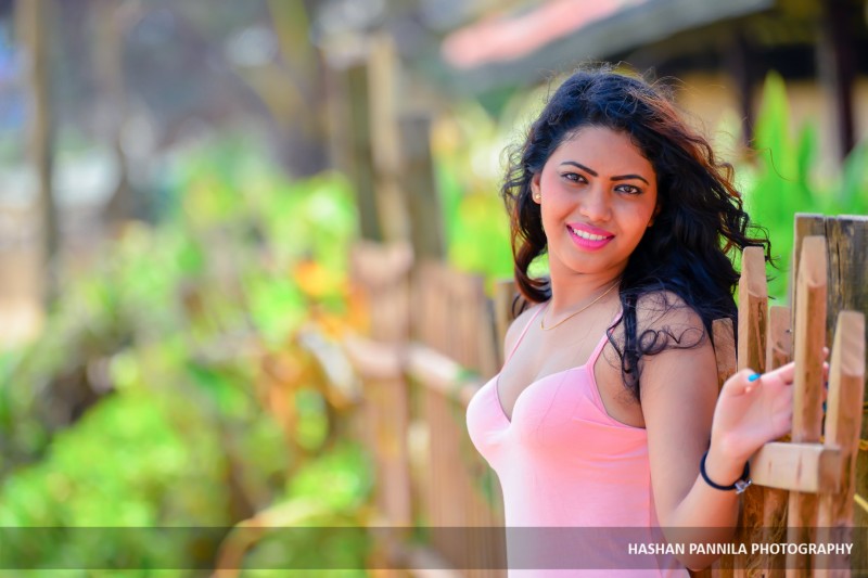 Dinu Hot Sexy Clicks