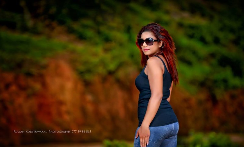 Yashodhara Ysk In Tight Jeans