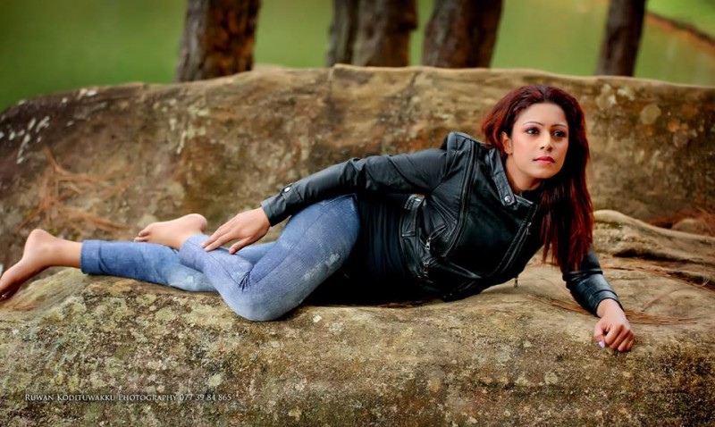 Yashodhara Ysk In Tight Jeans