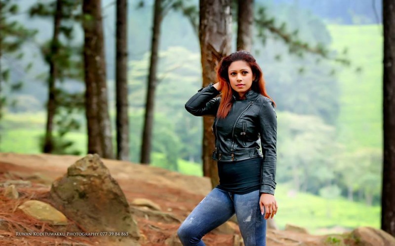 Yashodhara Ysk In Tight Jeans