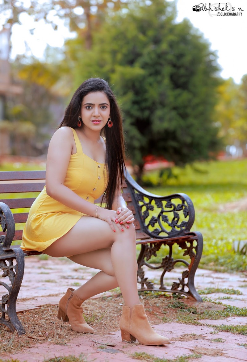 Harshitha Gowda Hot Clicks