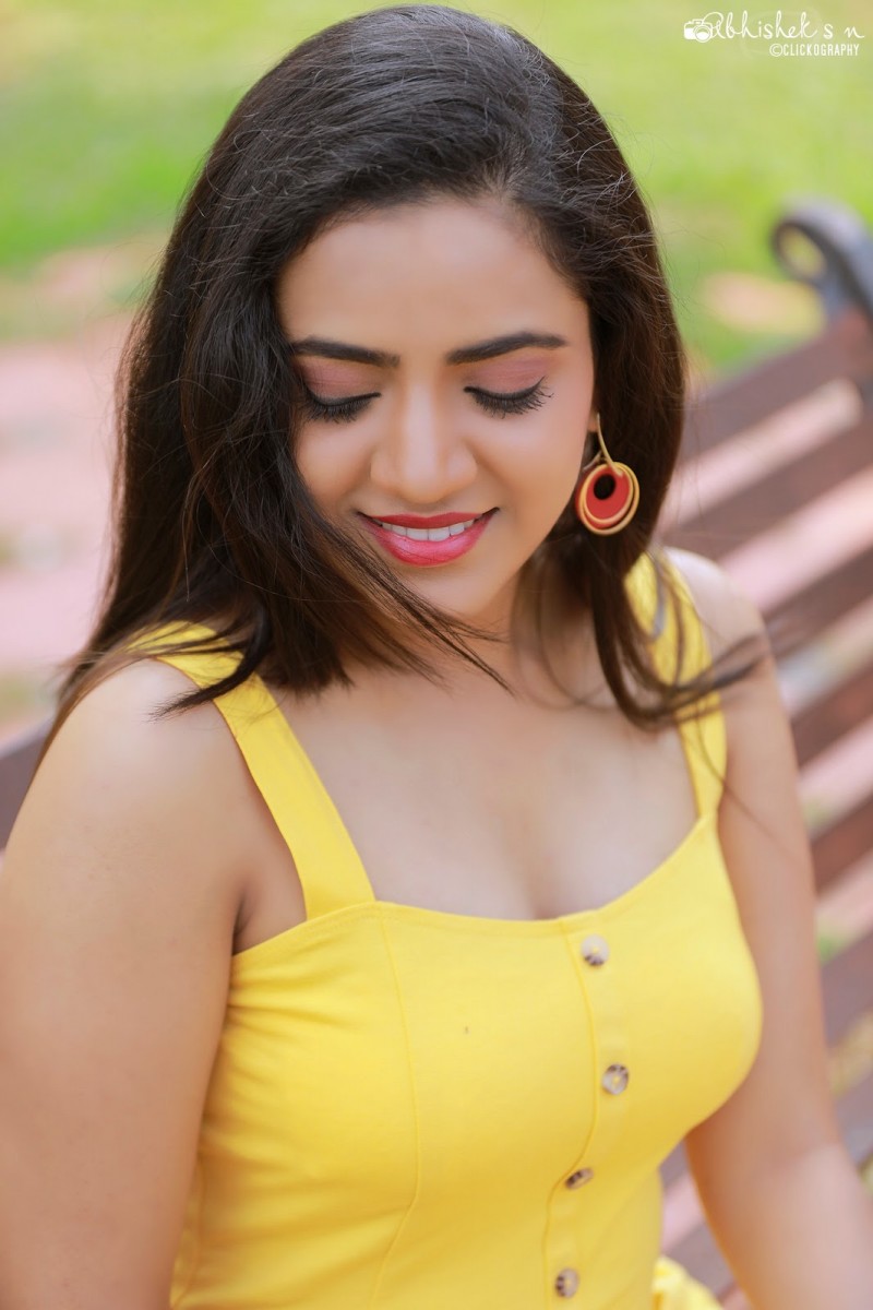 Harshitha Gowda Hot Clicks