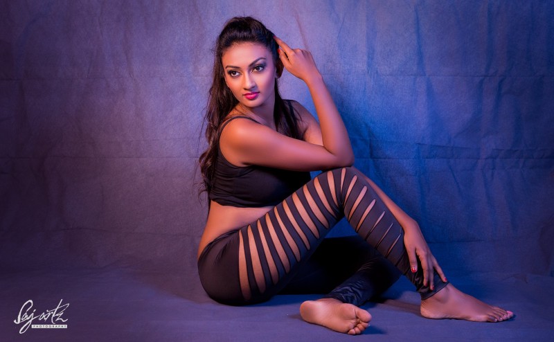 Madushany Perera Hot Leggins