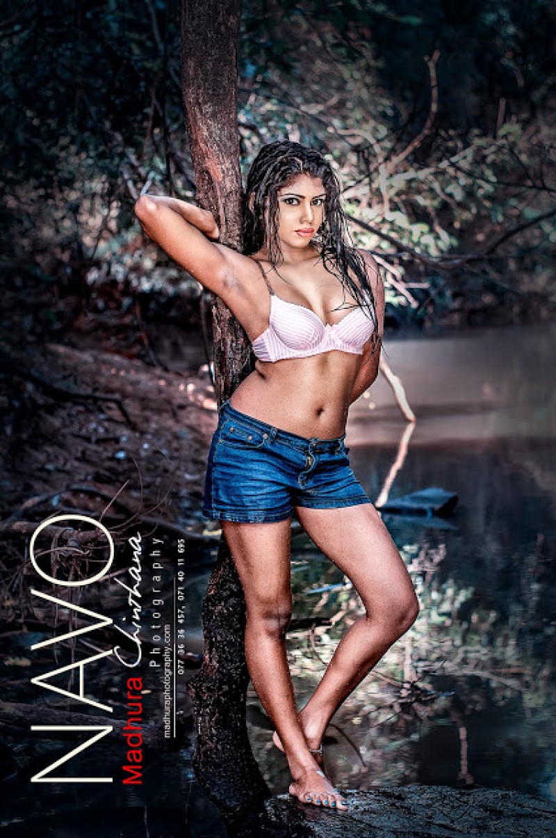 Navodya Dilrukshani Hot Clicks