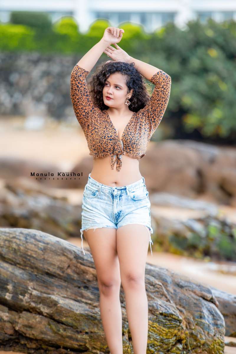 Iresha Hot Pant Shoot