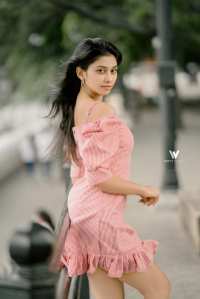 Pooja Vindy Pinky Clicks